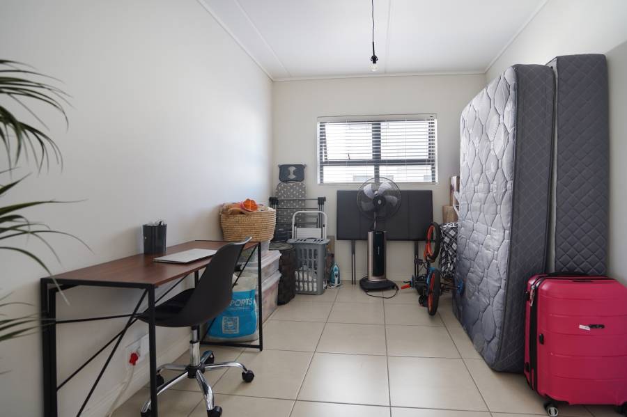 3 Bedroom Property for Sale in Sandown Western Cape